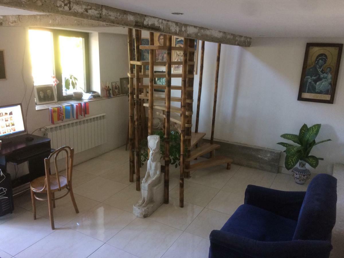 Villa Portina Ambrolauri Εξωτερικό φωτογραφία